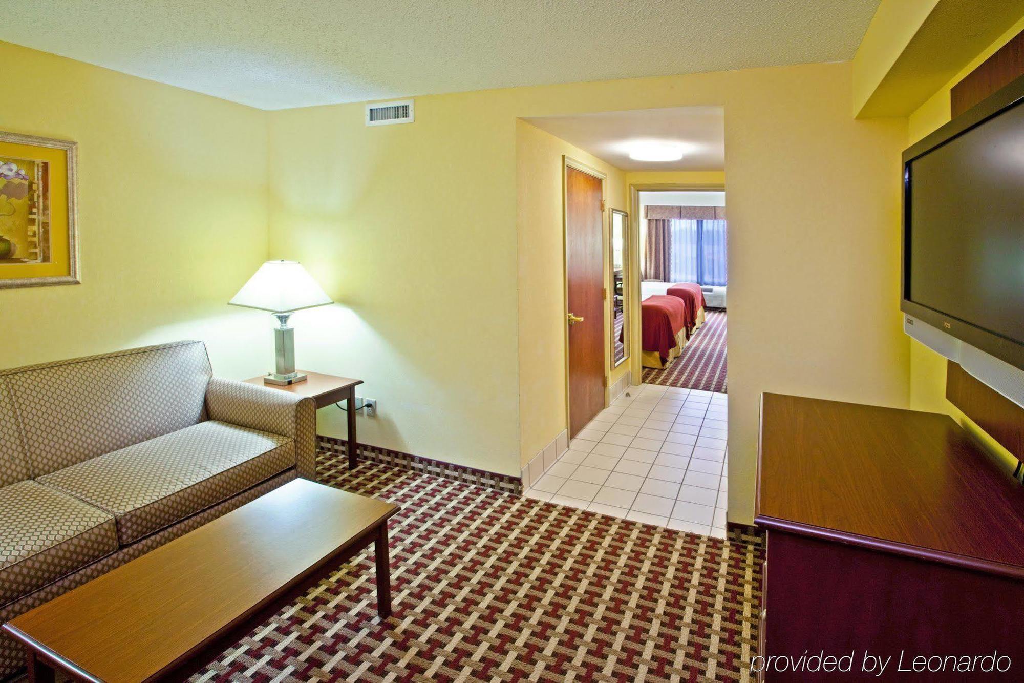 Holiday Inn Express Hotel & Suites Murray By Ihg Номер фото