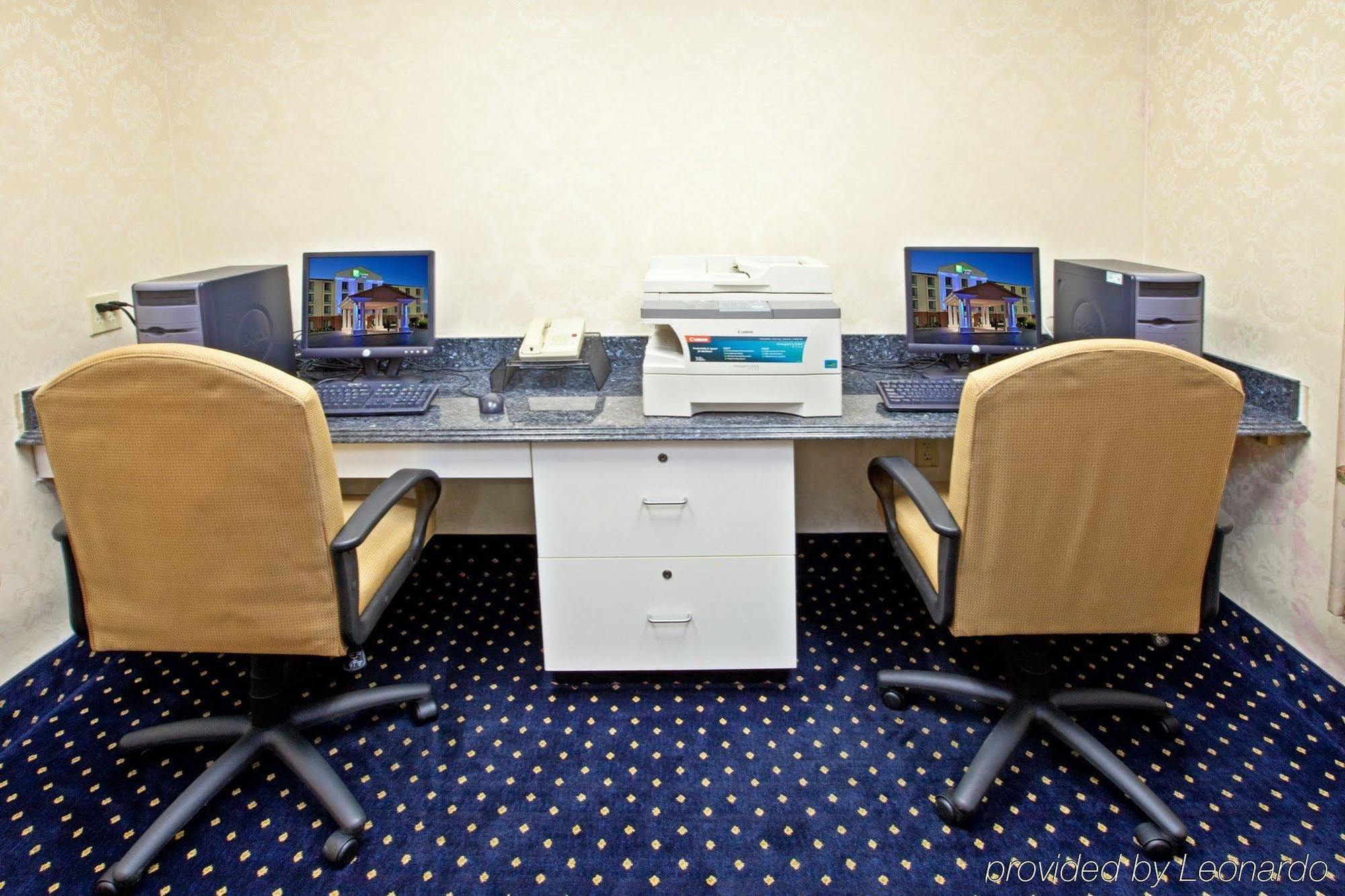 Holiday Inn Express Hotel & Suites Murray By Ihg Экстерьер фото